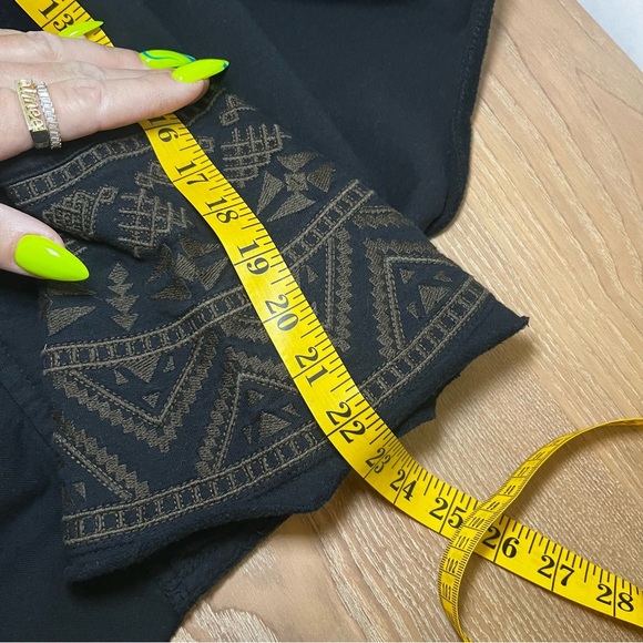 SHYANNE Cascade Embroidered French Terry Cardigan Western Embellished Timeless - Picture 10 of 15